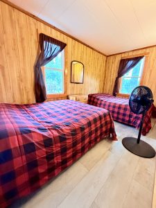 Cottage 6 - Bedroom 1 copy